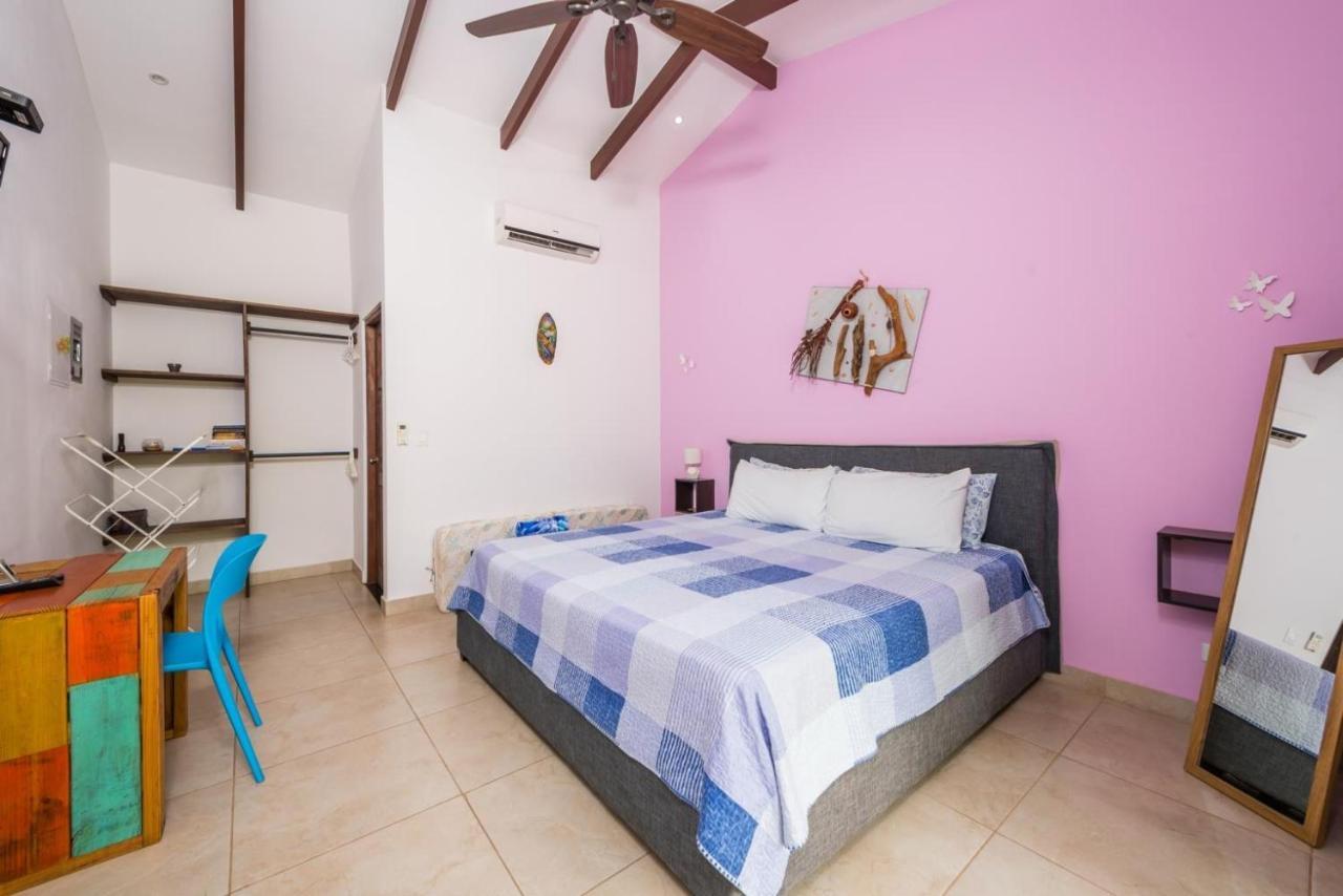 Surfside Mar Y Posa Hotel Playa Flamingo Exterior photo